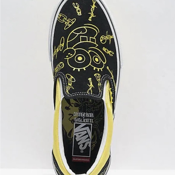 Vans Sponge Bob. Yellow and Black Classic Slip-On Sneakers. NWOB. Size 5.5 Boys. - Picture 3 of 11